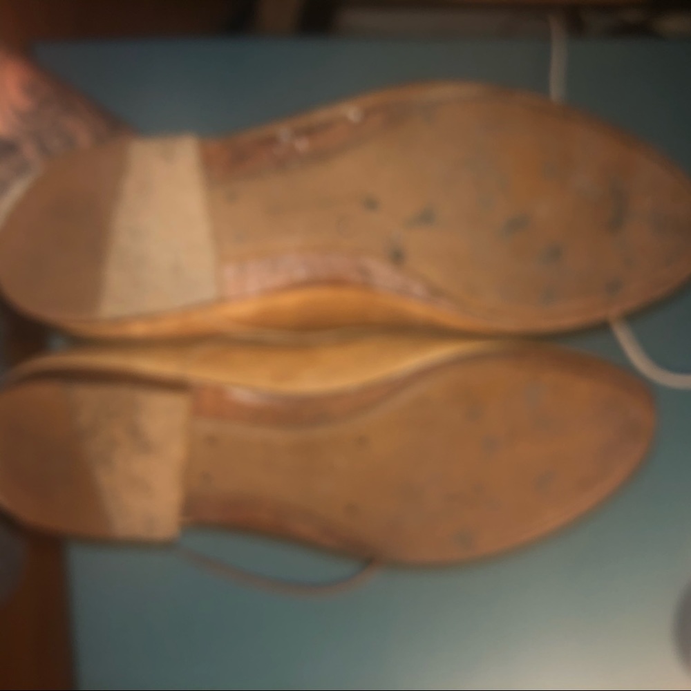 Frye lace ups size 9–Donated - Picture 7 of 8